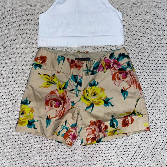 Outback Red Pants - Super Cute Floral Shorts from Outback Red - Size 0